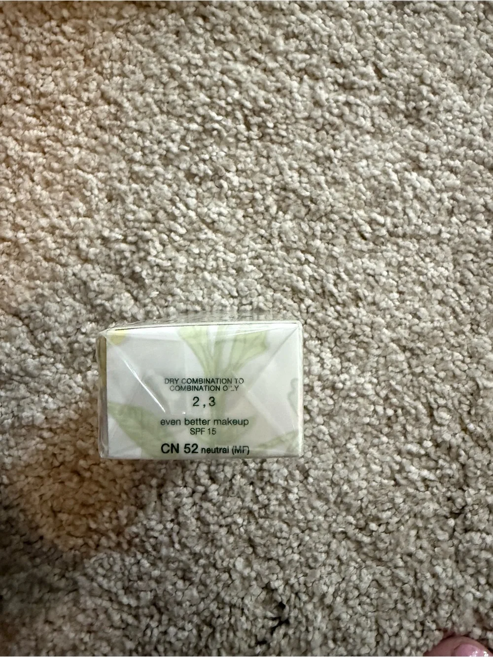 Clinique Even Better Makeup SPF 15 - White with Pink & Green Accents